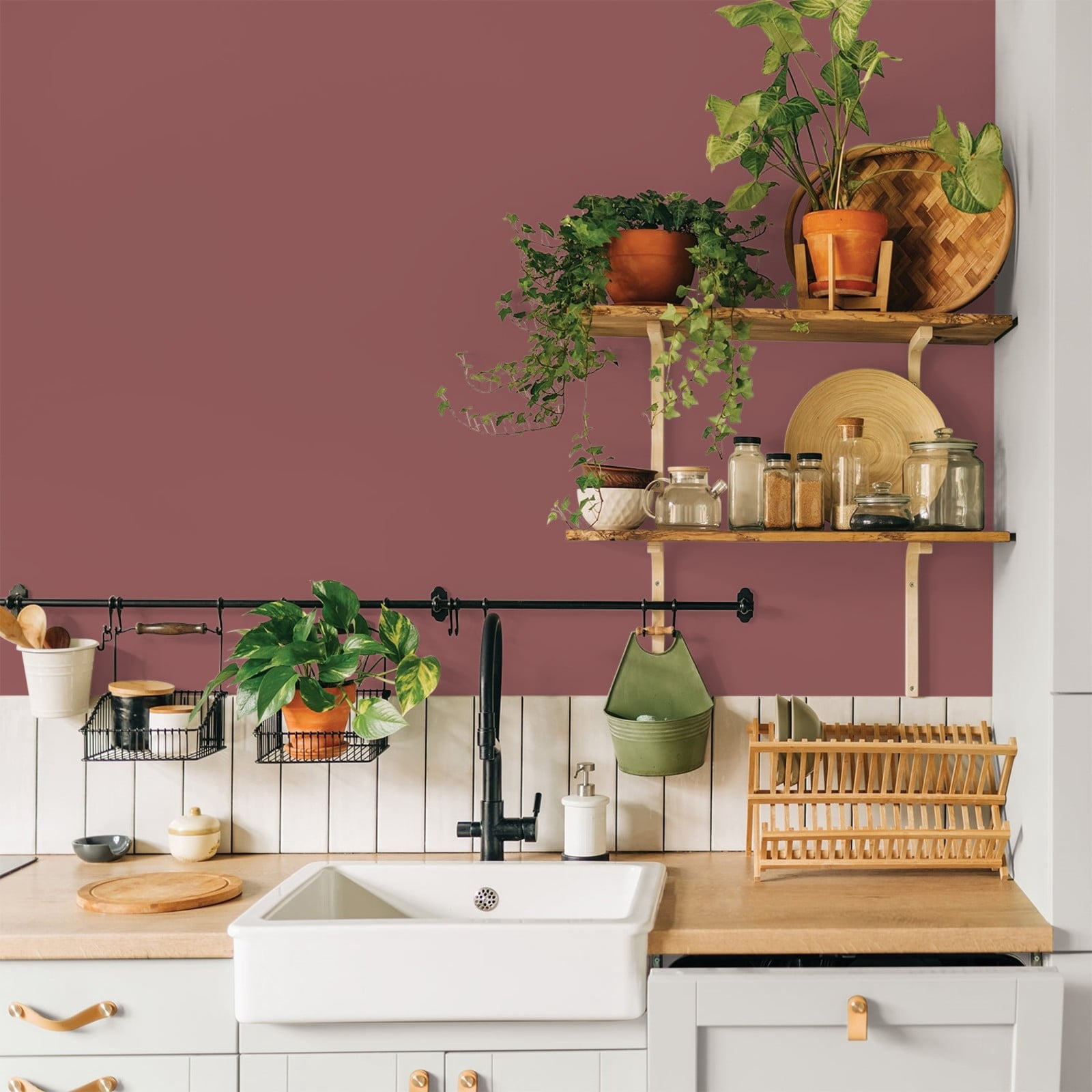 Glidden Glidden Kitchen Bath and Laundry Barn Door / Red, Eggshell Interior Paint with Primer, 1 Gallon