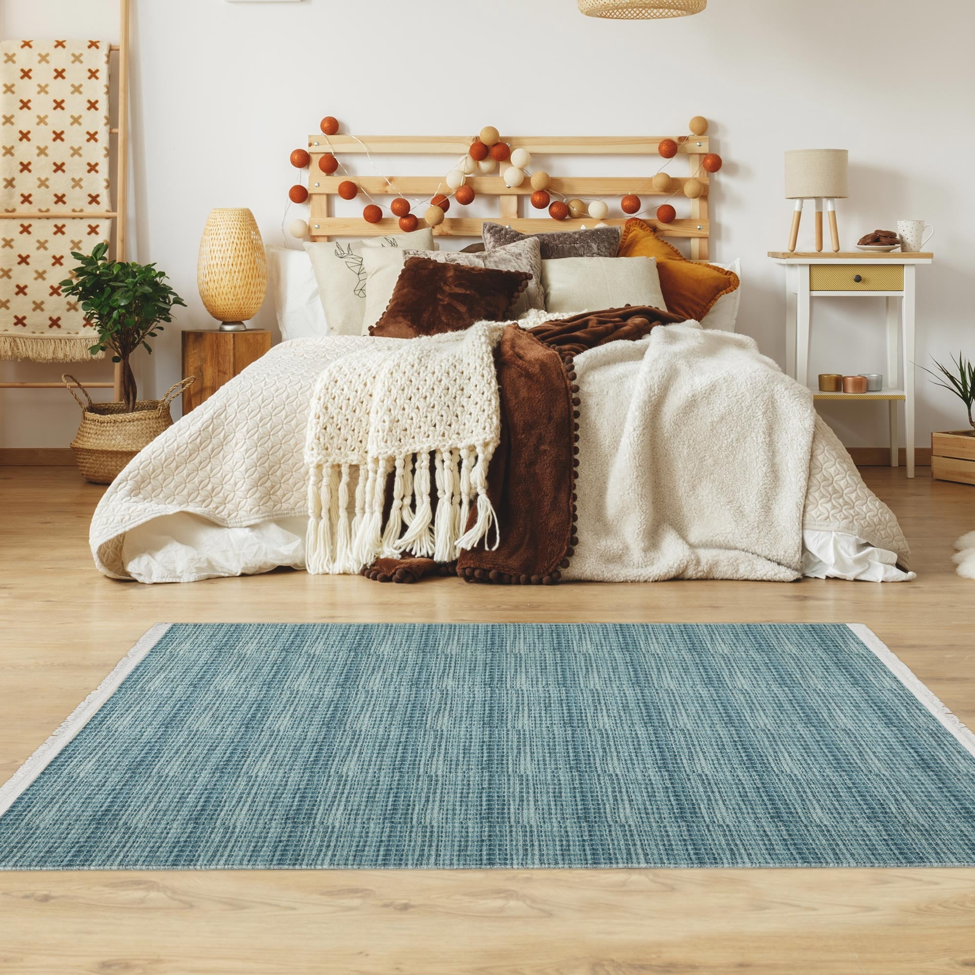 Ottomanson Machine Washable Cotton 4x6 Flatweave Area Rug for Living Room, 4' x 6', Blue Wicker Weave