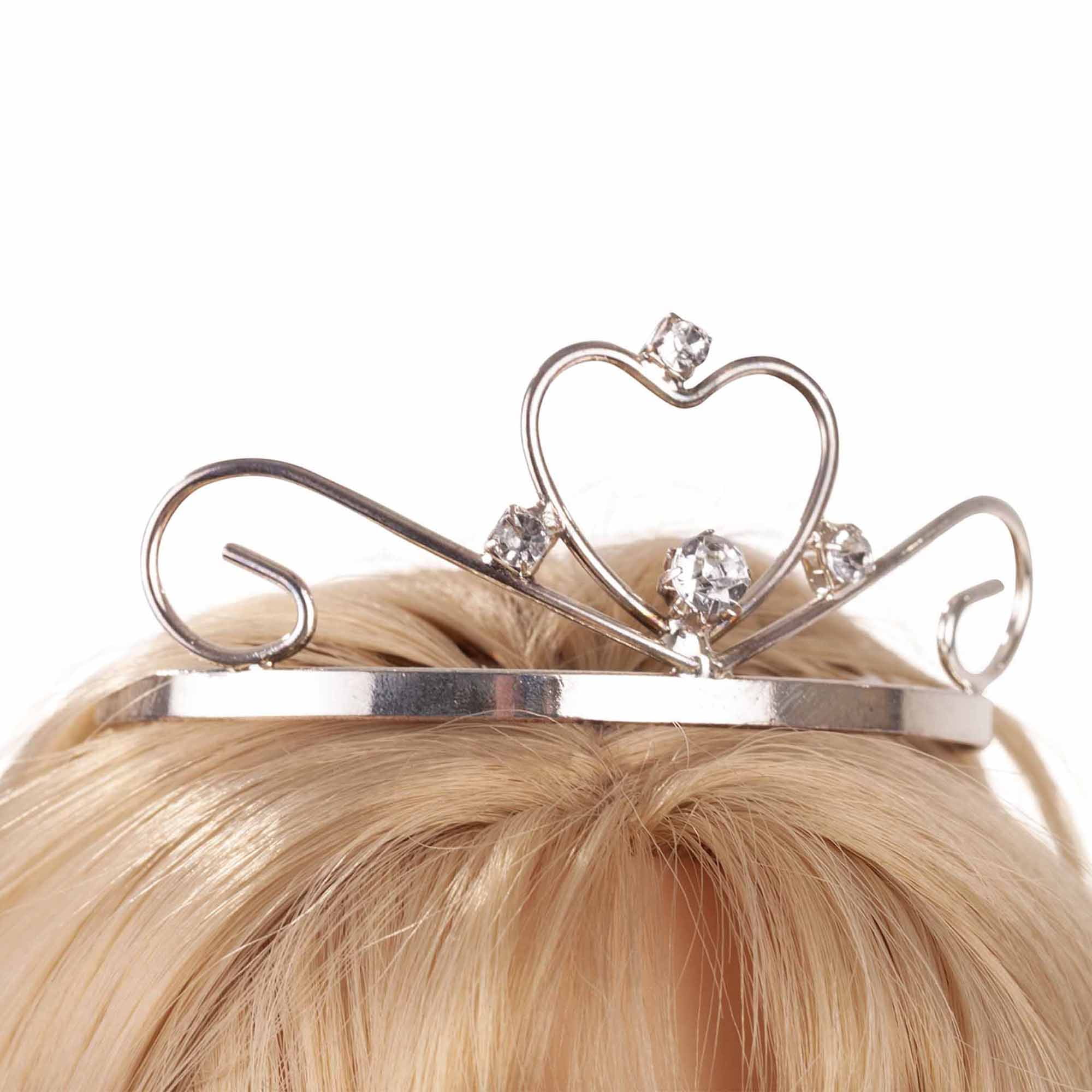 Gotz Hannah Princess 19.5" Blonde Poseable Doll with Blue Eyes and Additional Outfit