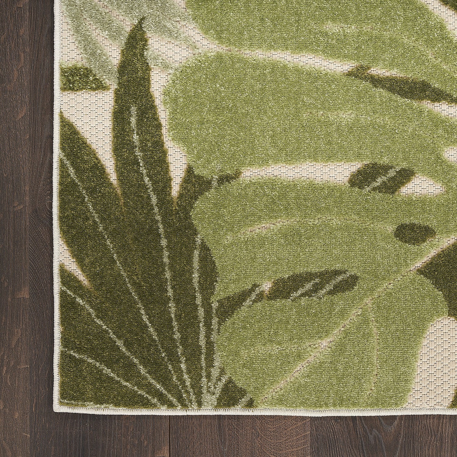 Nourison Aloha Nature Indoor/Outdoor Ivory Green 6' x 9' Area Rug (6x9)