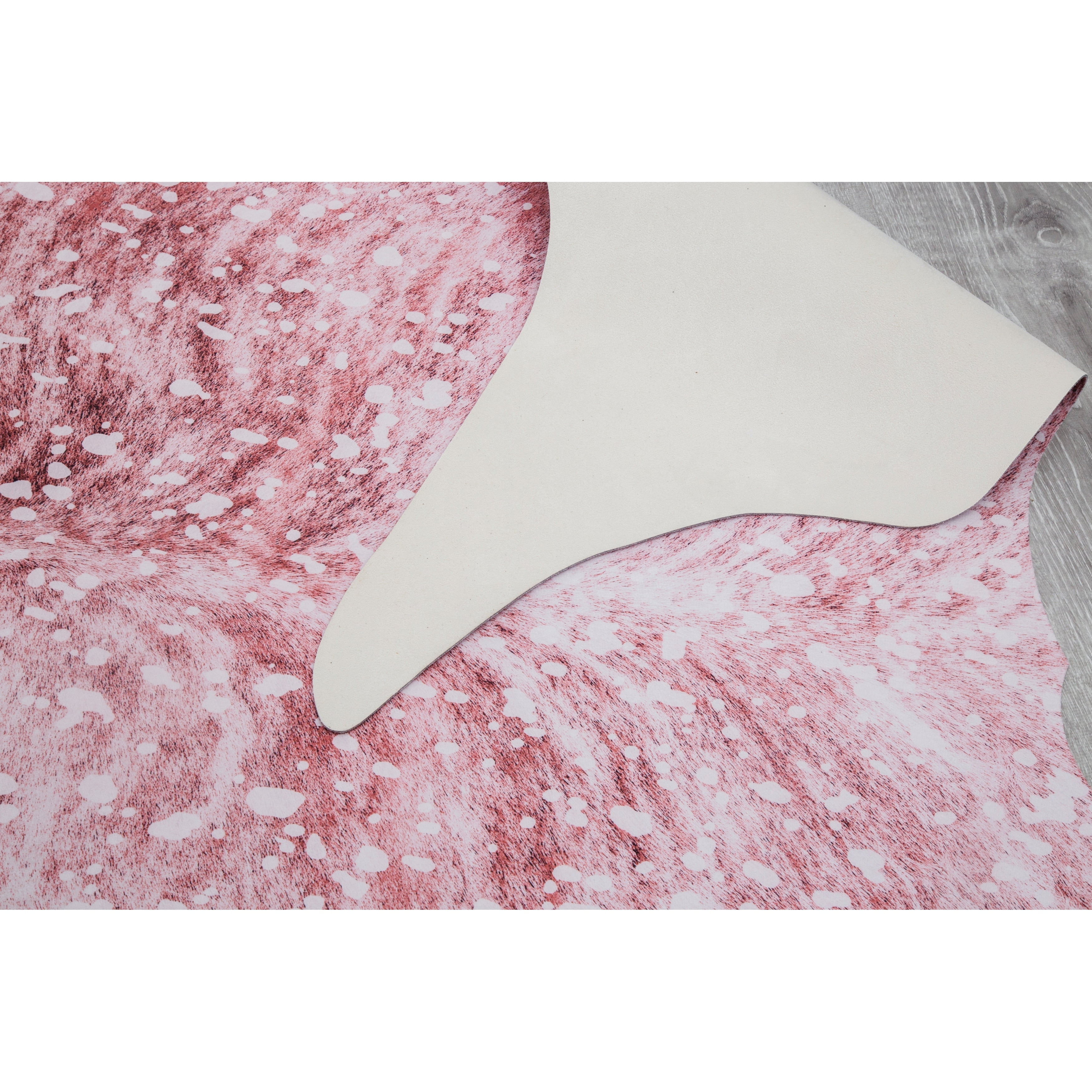 MDA Home Asimi 6'2x8' Transitional Faux Cowhide Fabric Area