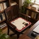 thumbnail image 4 of Cojín de asiento flocado Este cojín de silla es ultra suave, cómodo, transpirable y fácil de transportar. Es adecuado para usar en la cocina, el comedor, la sala de estar y el dormitorio. Artículos es, 4 of 6