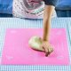 thumbnail image 2 of Tapete de silicona extragrande para hornear, ideal para extender masa, con medidas. Tapete de silicona reutilizable antiadherente para hornear (rosa)., 2 of 3