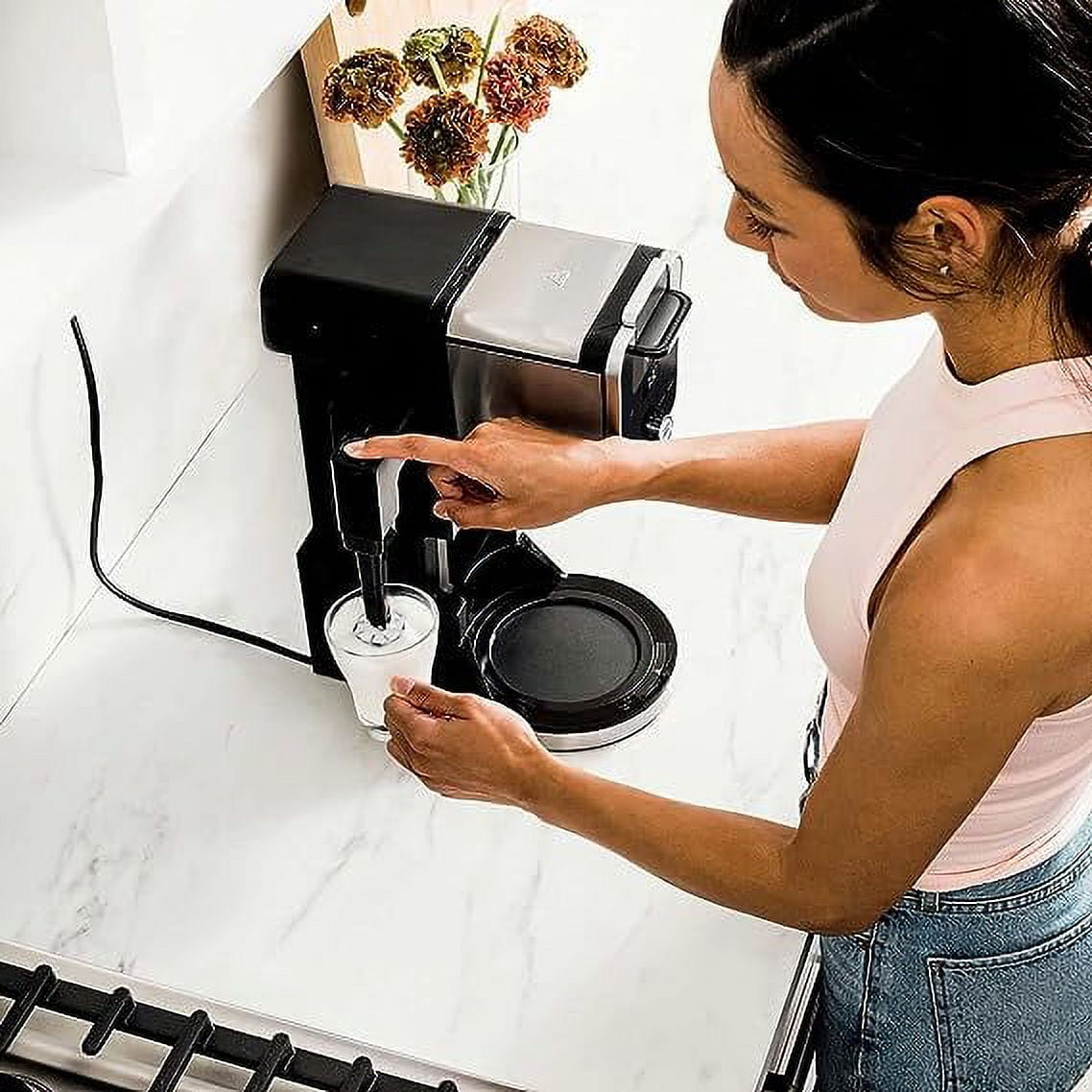 Ninja's 14-cup DualBrew coffee maker supports pods/ground beans at $100  (Refurb, Orig. $230)