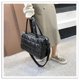 thumbnail image 4 of Bolso de hombro de invierno para mujer, cartera con apertura enmarcada ancha, acolchada Negro Yuyangstore Bolso de mujer, 4 of 8