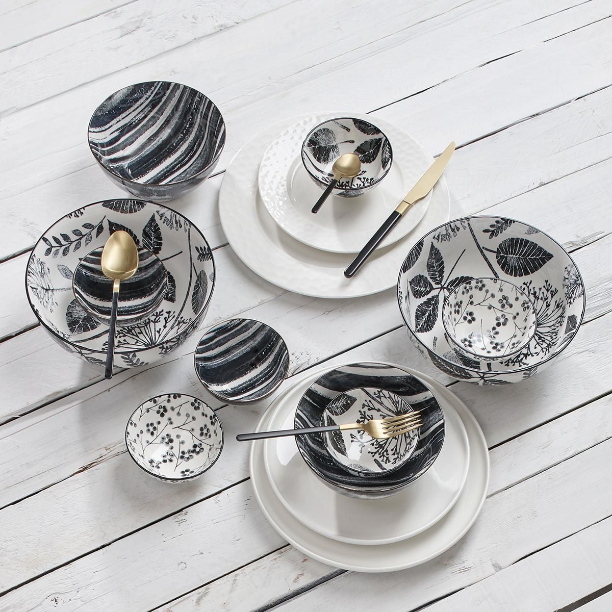 Kiku Bowl 15 cm Set of 2 Assorted Designs