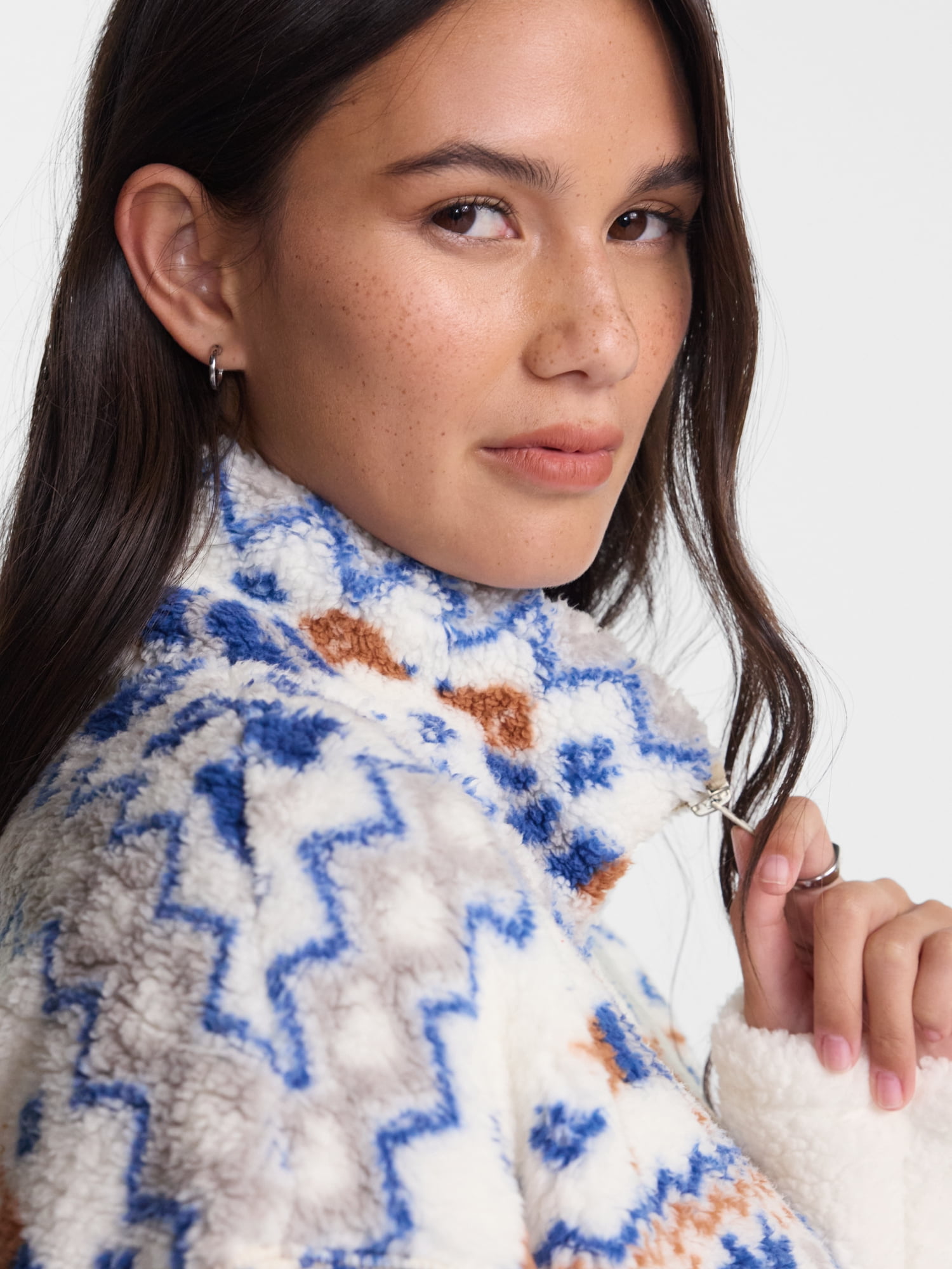 No Boundaries Faux Shearling Plush Pullover, Women's & Women’s Plus XXS-4X