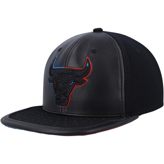 Men's Mitchell & Ness Black Chicago Bulls Day One Snapback Hat
