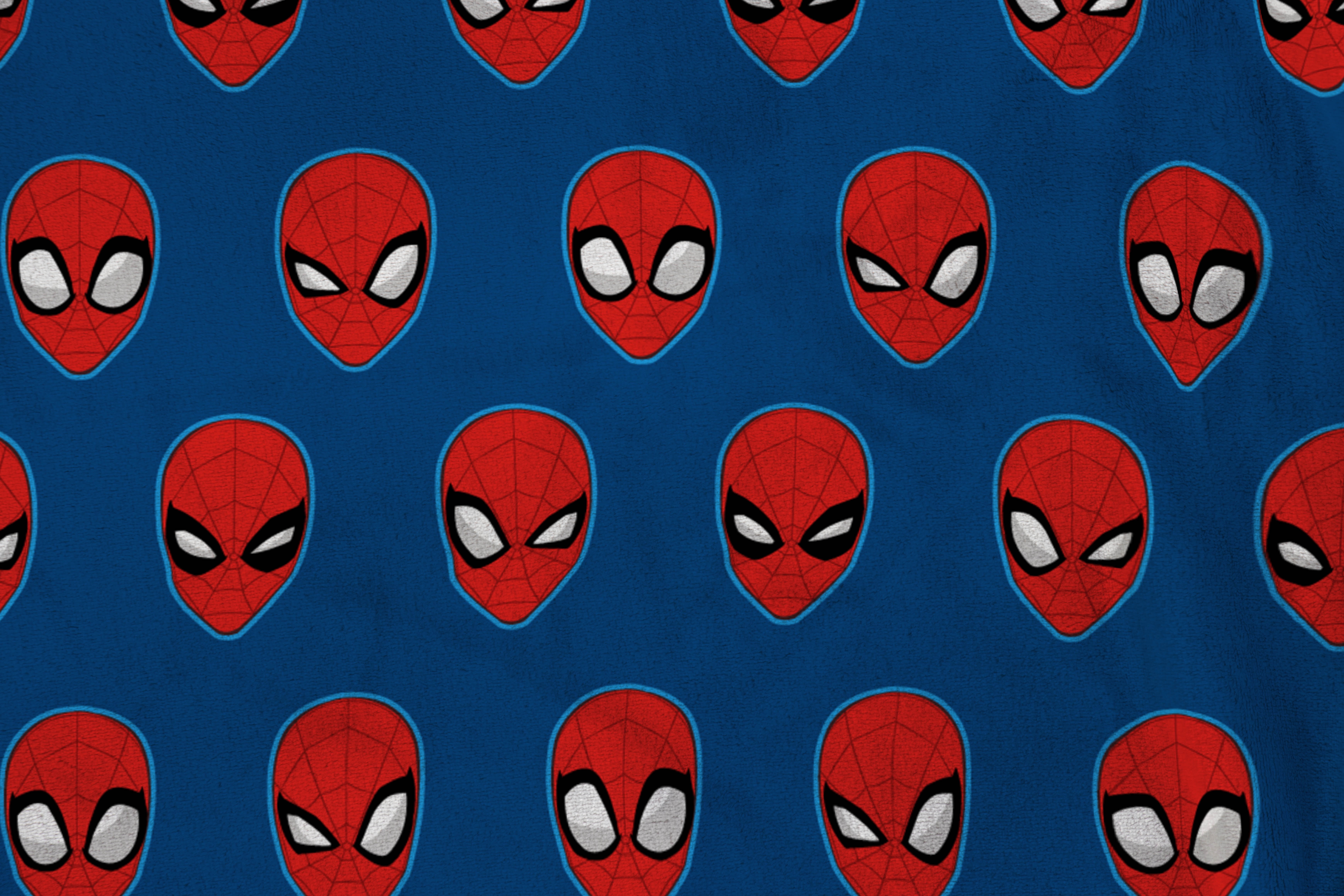 Spider-Man Couverture Poncho à Capuche au Toucher Soie 77 cm x 102 cm