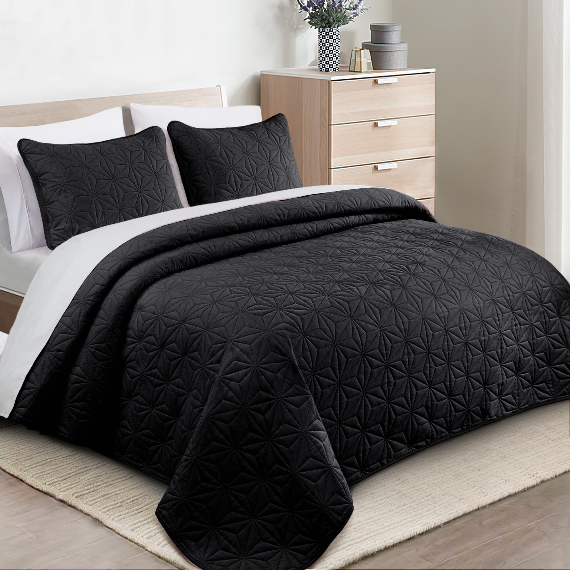 Whale Flotilla Microfiber California King 104"x 112" Quilt Set Lightweight Quilted Bedspreads Coverlets Set with Stars Pattern, Black