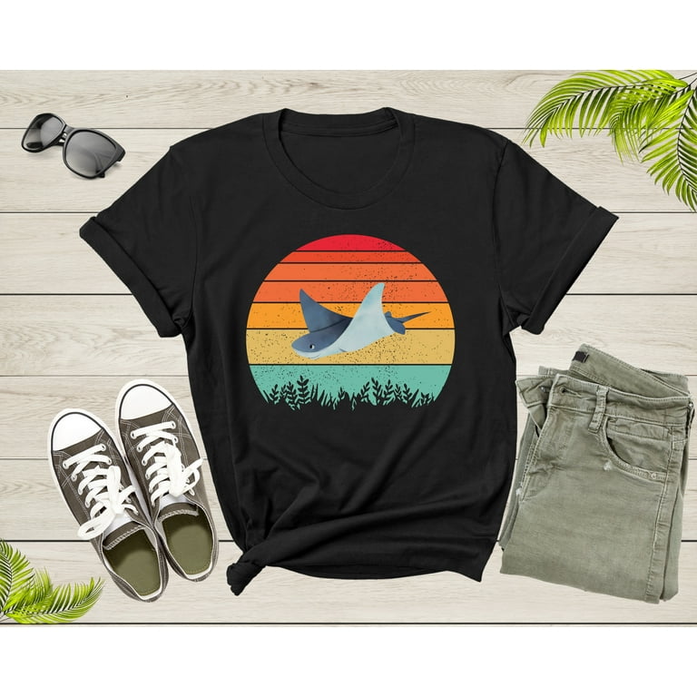 Retro Manta Ray Shirt, Vintage Ocean Animal Tee Gift Retro Manta Ray Shirt, Vintage Ocean Animal Tee Gift