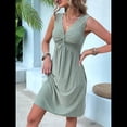thumbnail image 4 of Vestido para Mujer con Escote en V, Sin Mangas, Diseño Torcido y Cintura Plisada en el Pecho Verde L, 4 of 9