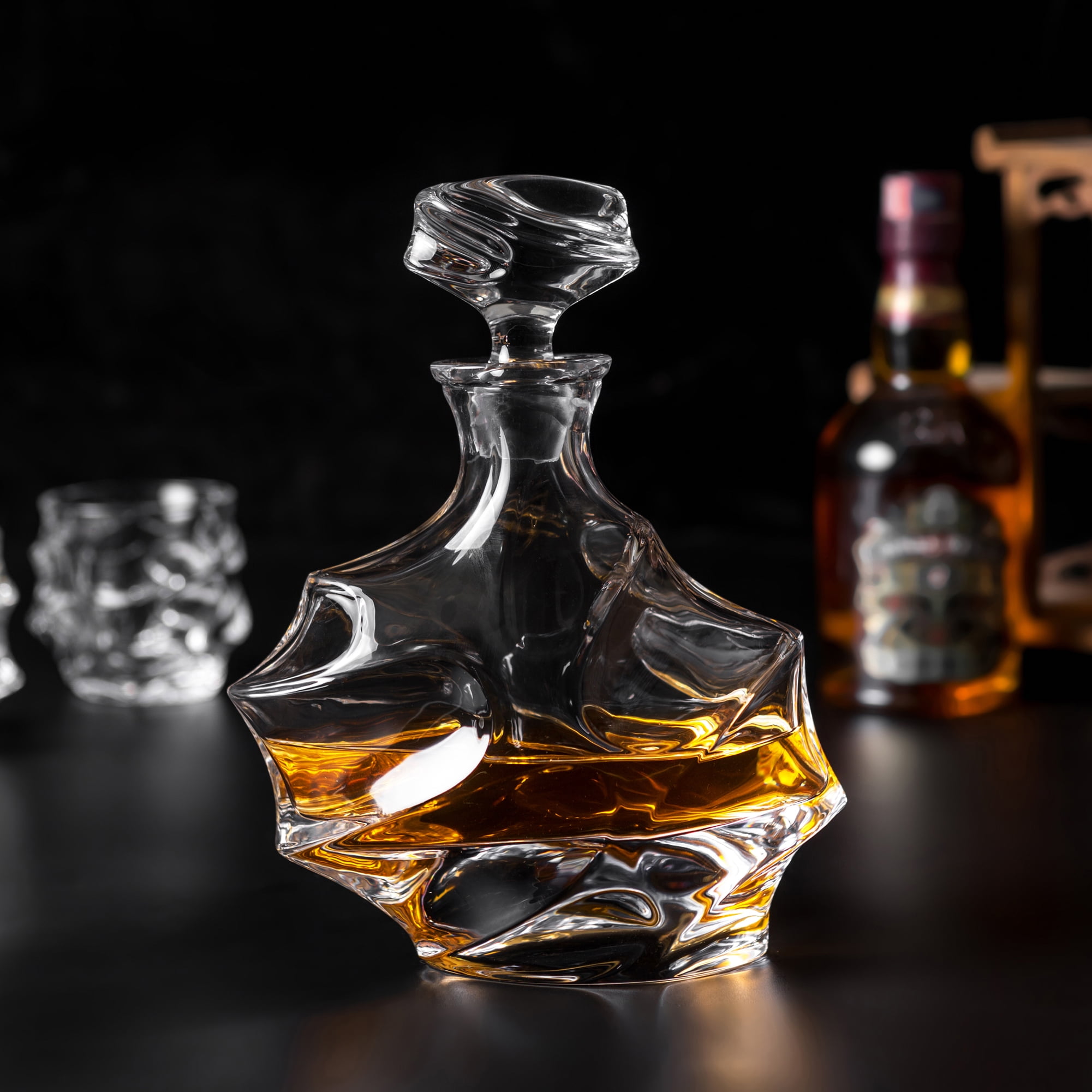 KANARS Whiskey Decanter Set, Premium Crystal Liquor Decanter with 6 Old  Fashioned Glasses for Cocktail Scotch Bourbon Irish Whisky Alcohol, Unique  Men