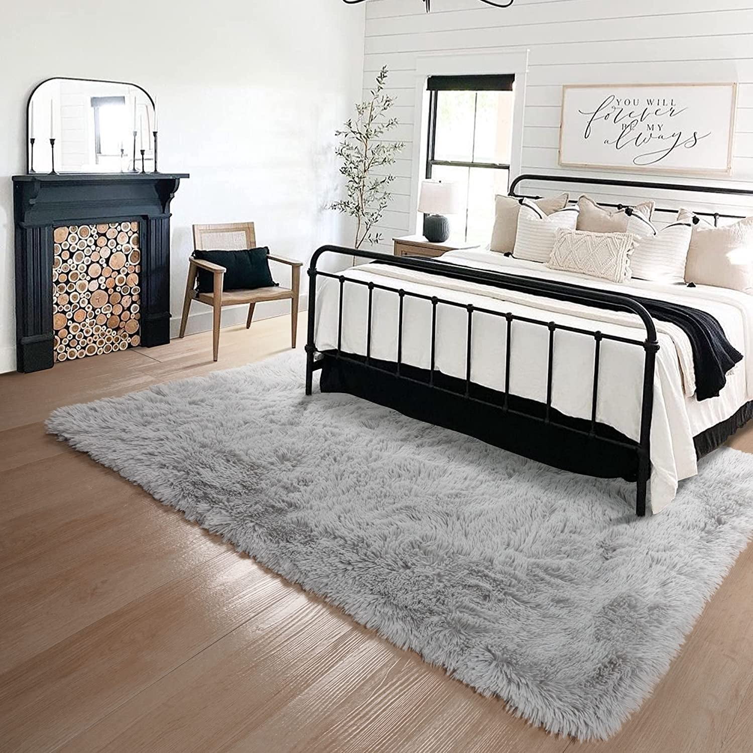 Rugs for Living Room, 4'x6' Soft Fluffy Area Rug for Bedroom, Plush Decorative Rug with Anti-Skid Backing, Indoor Home Carpet for Living Room, Light Grey