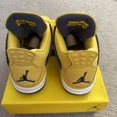 thumbnail image 4 of Ni - ke Air Jordan 4 Retro 'Lightning' Yellow Sneakers, 4 of 5