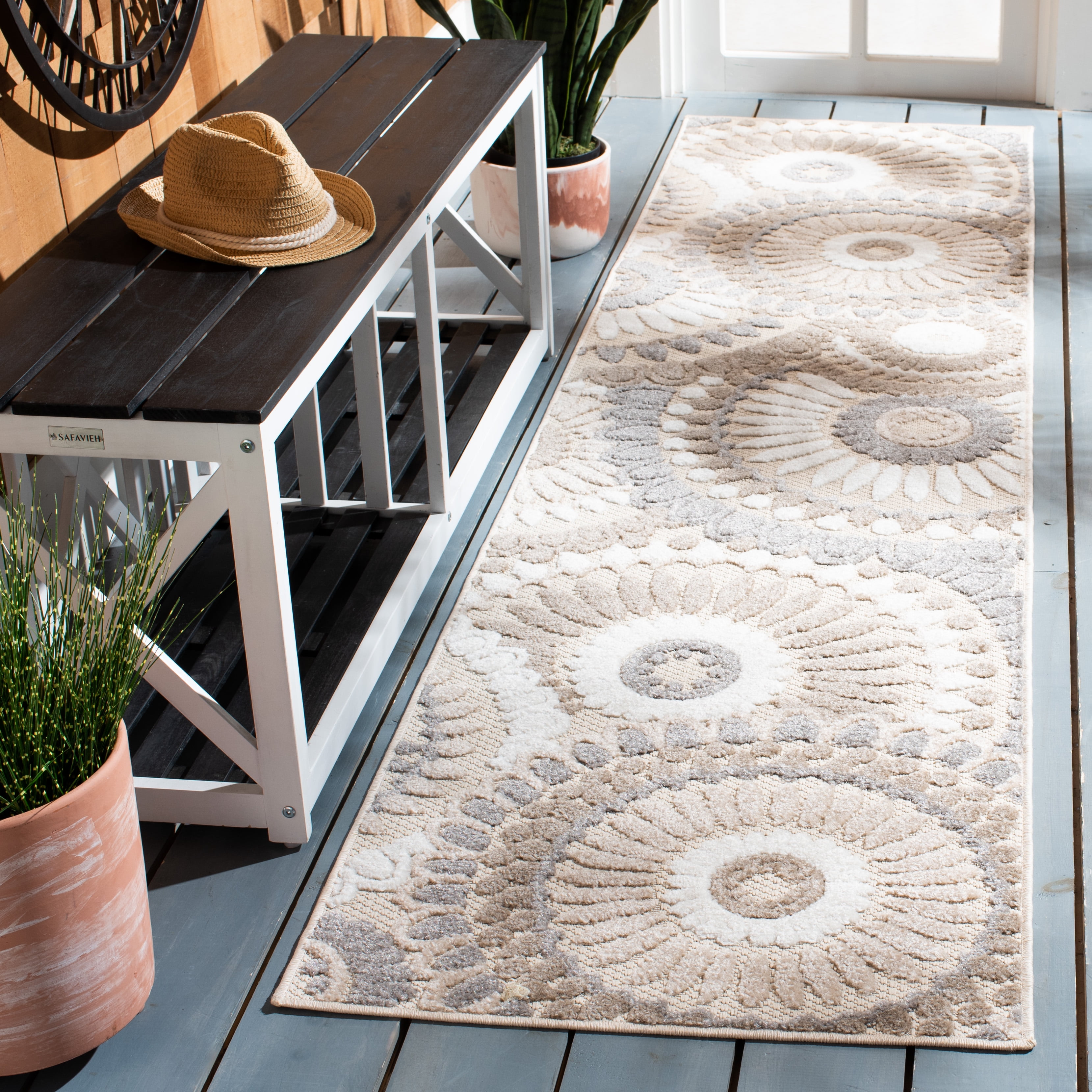 SAFAVIEH Cabana Brynn Floral Indoor/Outdoor Runner Rug, Grey/Ivory, 2'2" x 11'