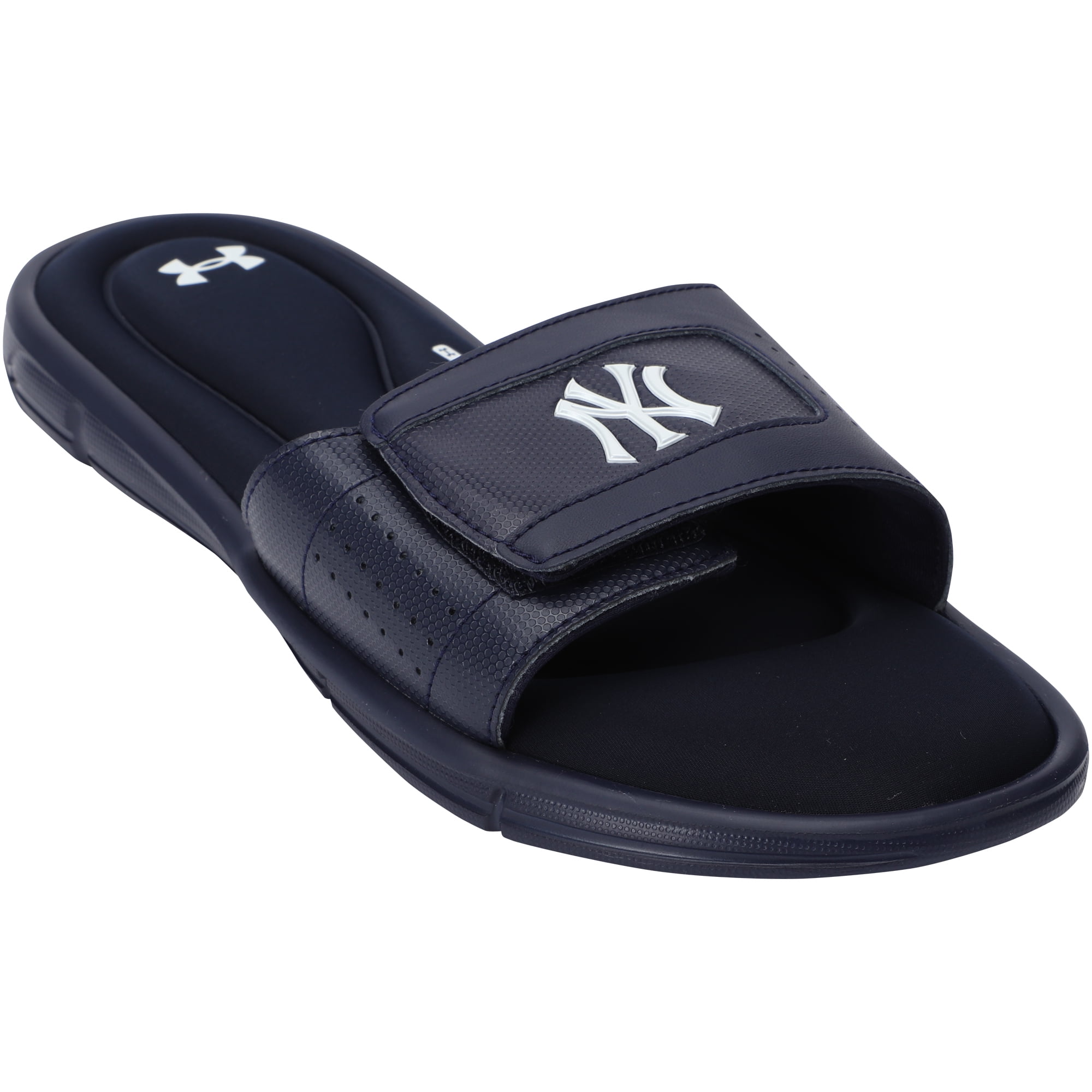 yankees flip flops