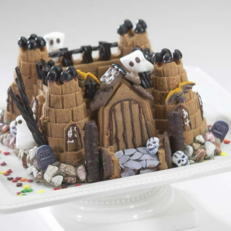 Nordic Ware のお城のケーキ型 Castle Bundt Pan Nordicware Castle Cake Bundt Pan - Walmart.com