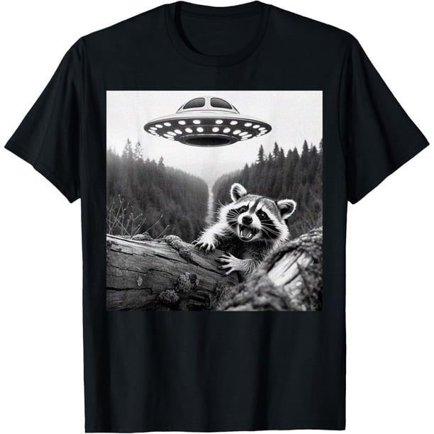 Raccoon Evades Abduction - Camiseta