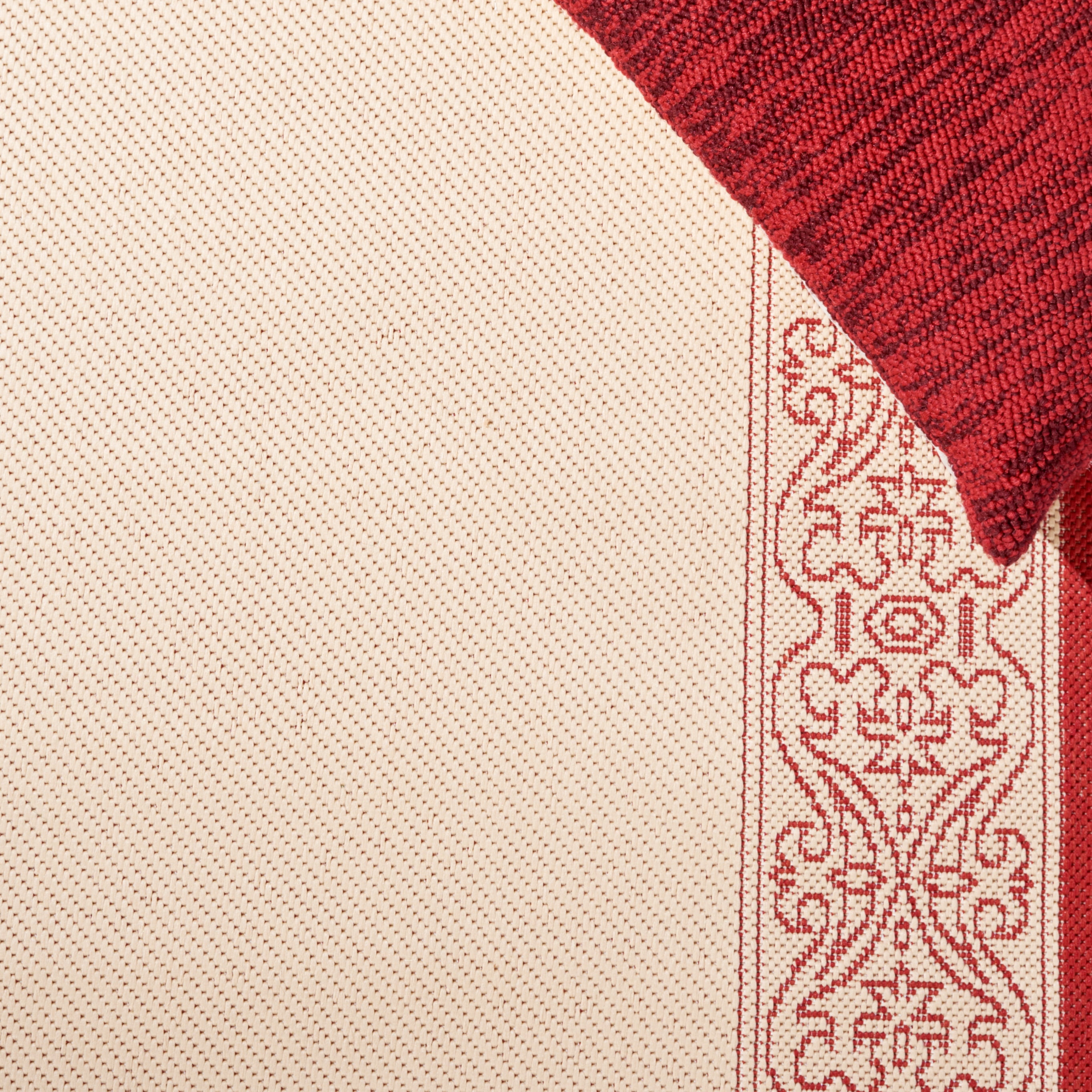 Safavieh Courtyard Donna Botanical Indoor/Outdoor Area Rug, Natural/Red, 7'10" x 7'10" Round