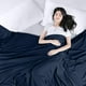 thumbnail image 3 of Sábana plana Utopia Bedding Queen, suave microfibra cepillada, azul marino, 3 of 8