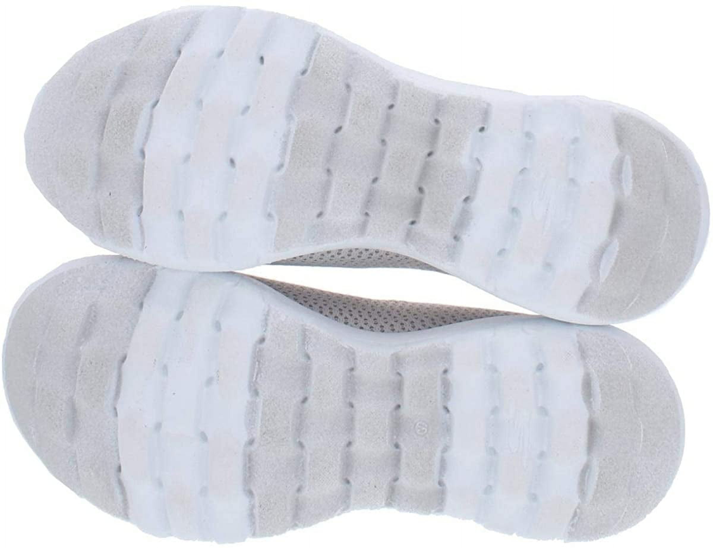 Skechers 4826 store