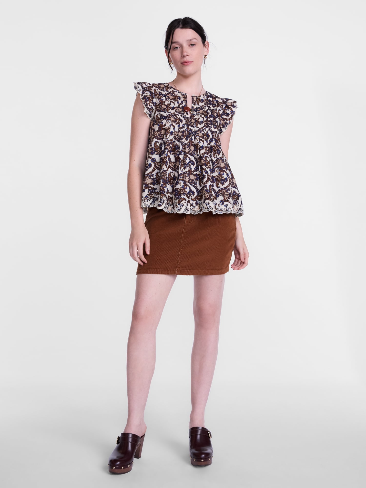 Scenario Women's and Women's Plus Short Sleeve Pleated Embroidered Printed Top, Sizes XS-4X