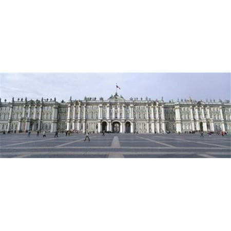 Panoramic Images PPI103757L Facade of a museum  State Hermitage Museum  Winter Palace  Palace Square  St. Petersburg  Russia Poster Print by Panoramic Images - 36 x