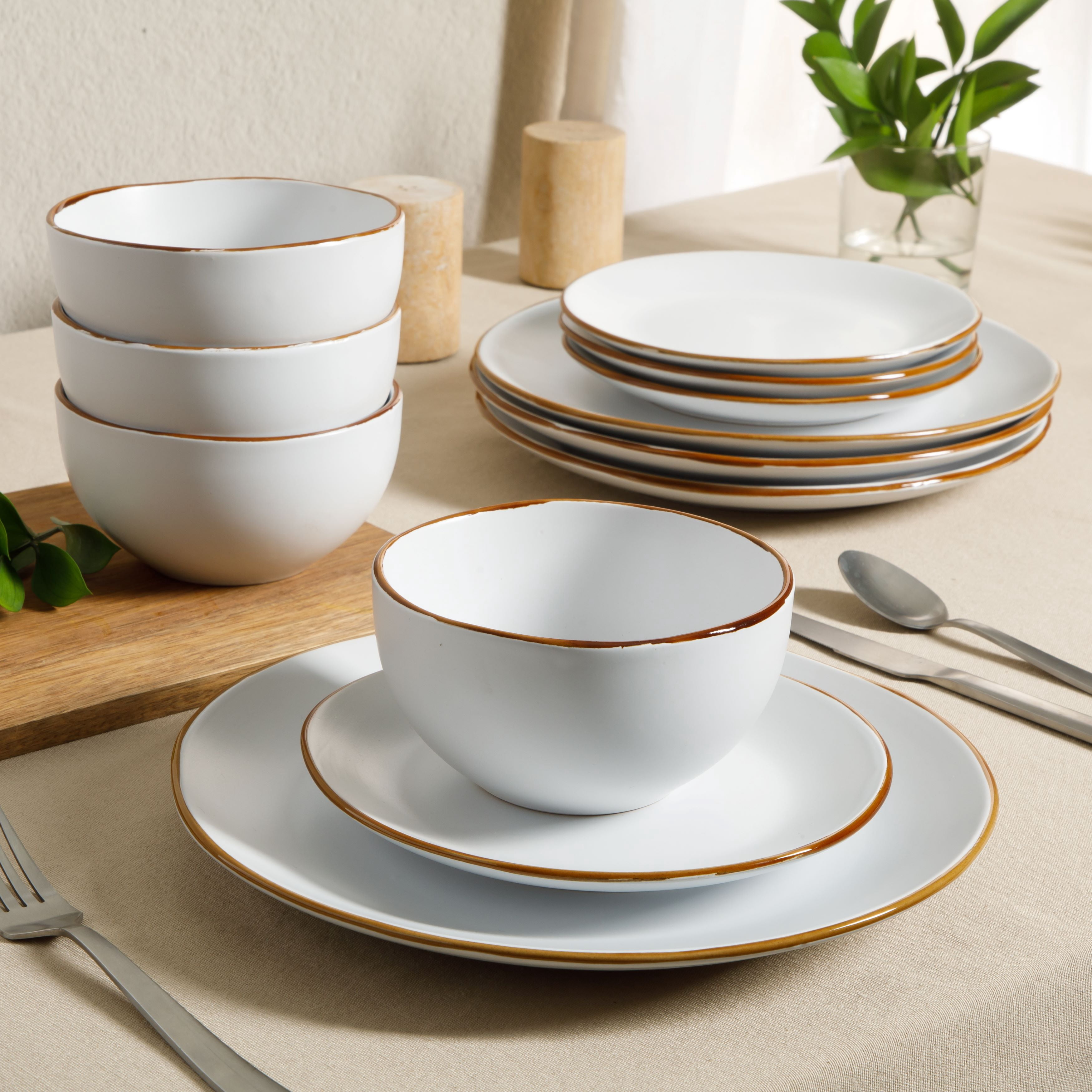 Gibson Home Hazeltine 12-Piece Matte White Ceramic Dinnerware Set