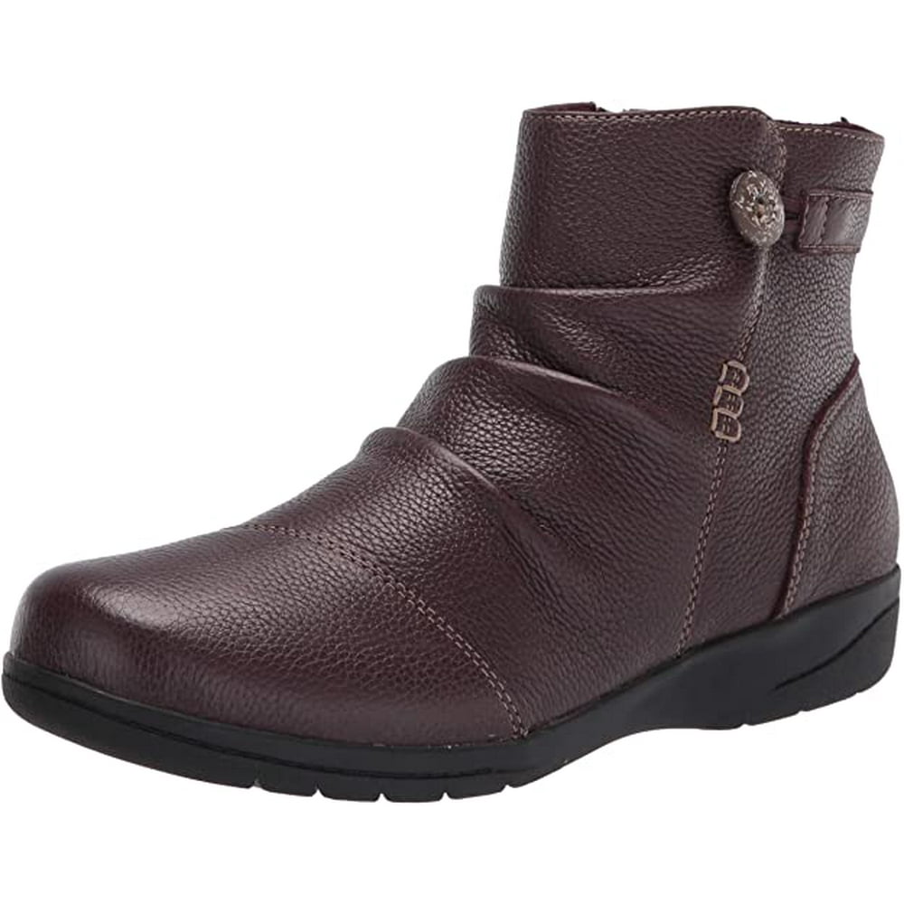 clarks cheyn zoe bootie