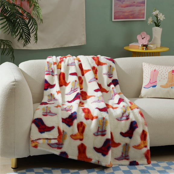 Urban Shop 50" x 60" Cowboy Western Faux Fur Throw for Teens and Young Adults