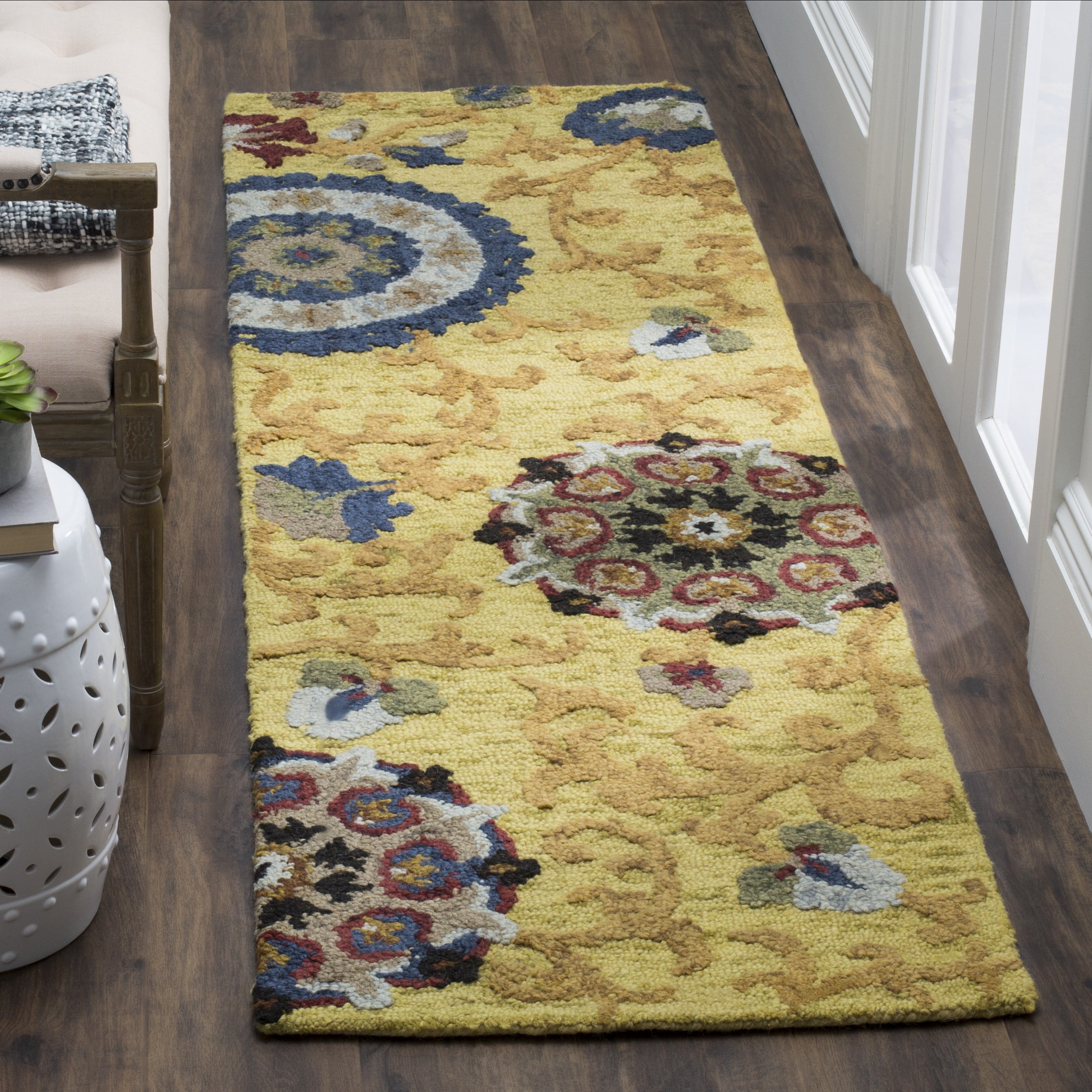 SAFAVIEH Blossom Danny Floral Wool Runner Rug, Gold/Multi, 2'3" x 12'