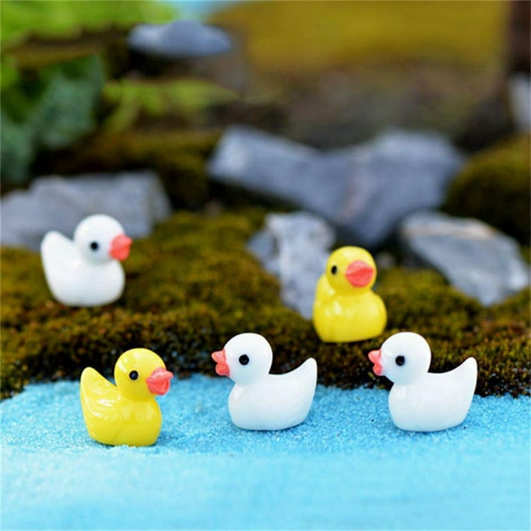 Feiona 20 Pieces Mini Resin Slime Charms Duck Miniature Duck Figures Micro Fairy Garden Landscape Aquarium Dollhouse Ornament for Christmas