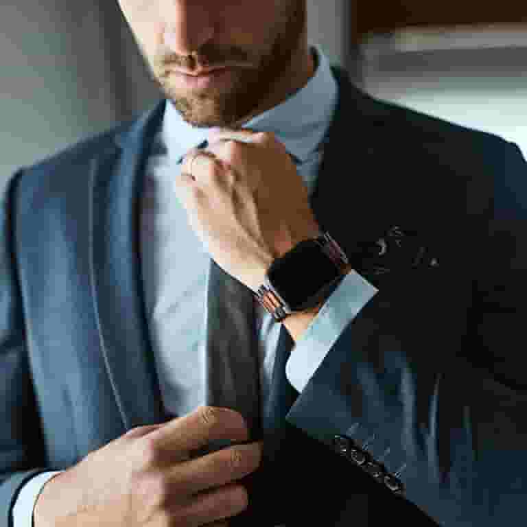 The Posh Tech★ウッド×ブラックがお洒落APPLE WATCH STRAP Posh Tech Men's Wallace Black Stainless Steel & Wood Band