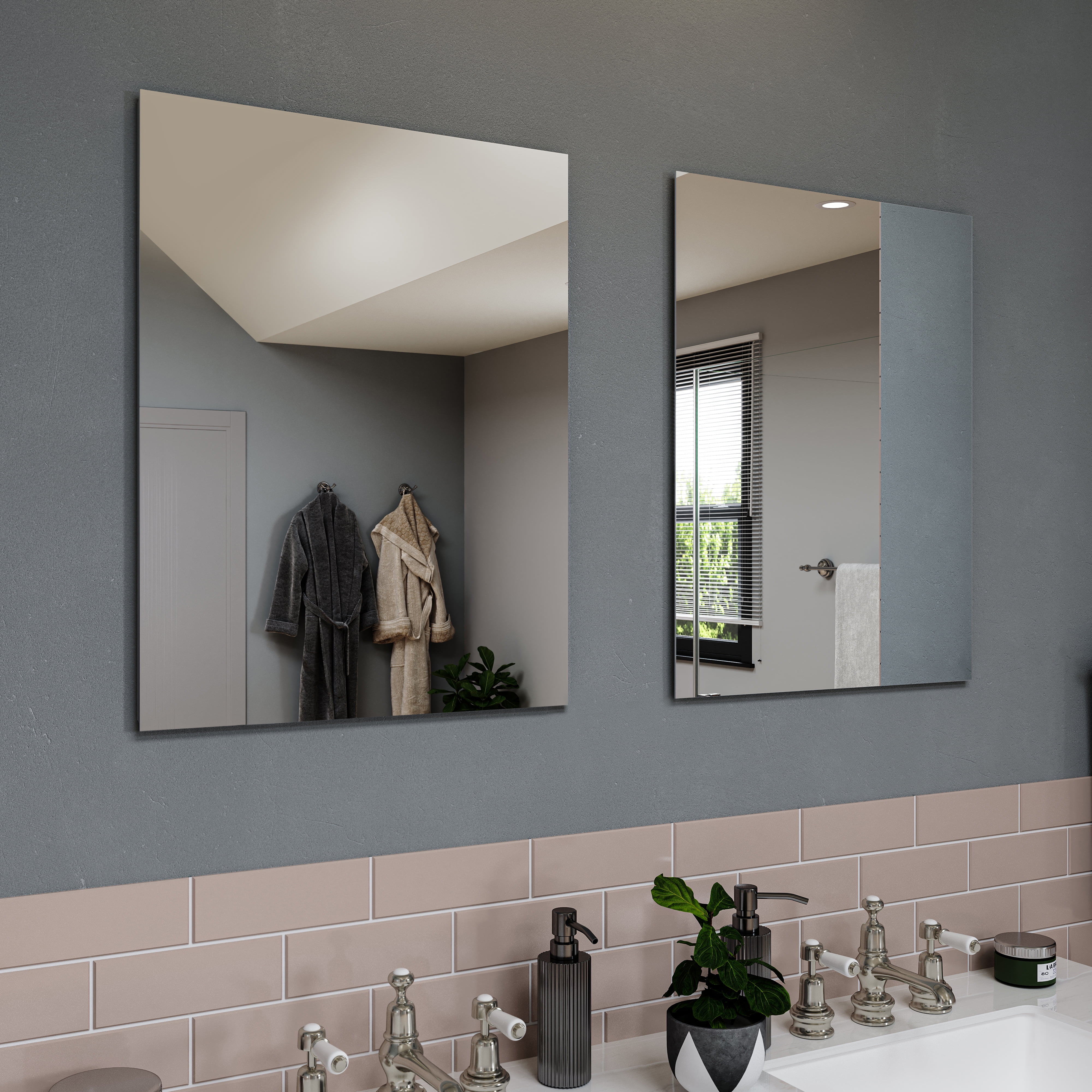 Croydex Hartford Single Door Aluminium Medicine Cabinet with Easy to Fit Bracket (20x26in)