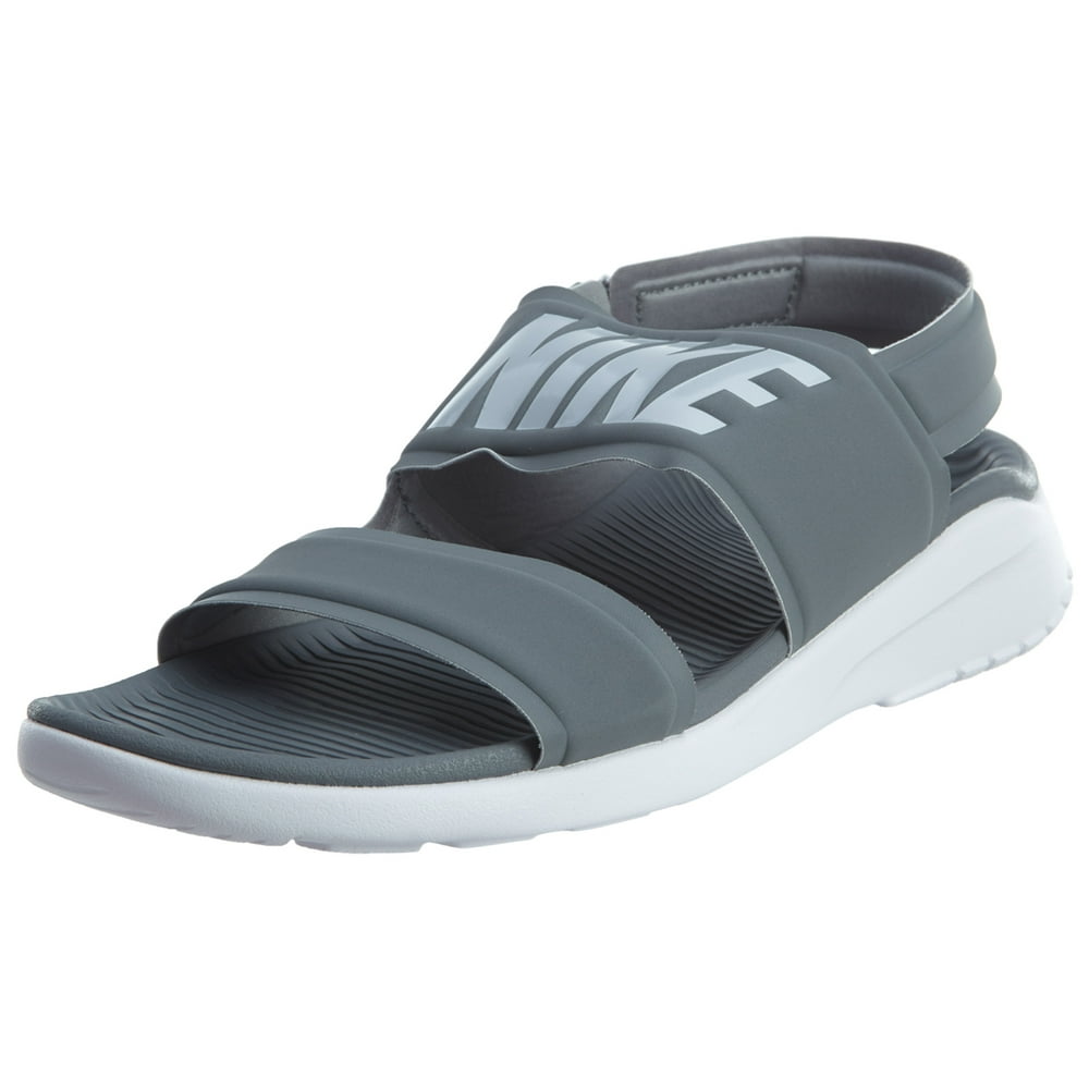 nike tanjun sandals black