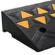 thumbnail image 1 of Rampa de goma VEVOR, paquete de 2, altura de elevación de 4.3 pulgadas, resistente, 33069 libras/15 T de capacidad, rampas de umbral, 1 of 9