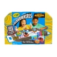 thumbnail image 2 of Set Crayola ColourWhirls de Battle Arena con juguete giroscópico para hacer tú mismo, 2 of 7