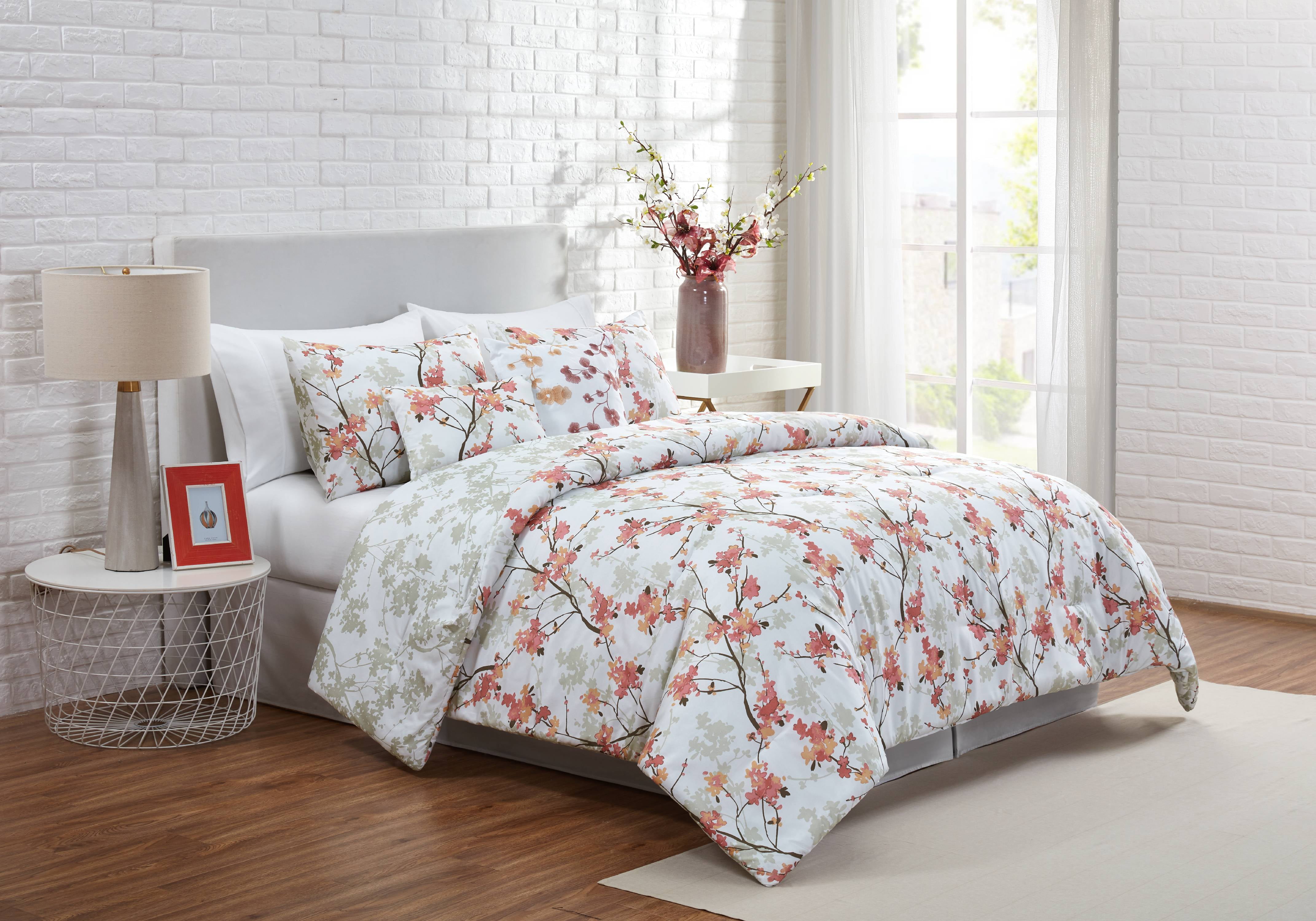 Vcny Home Jasmine Reversible Floral Duvet Cover Set Full Queen