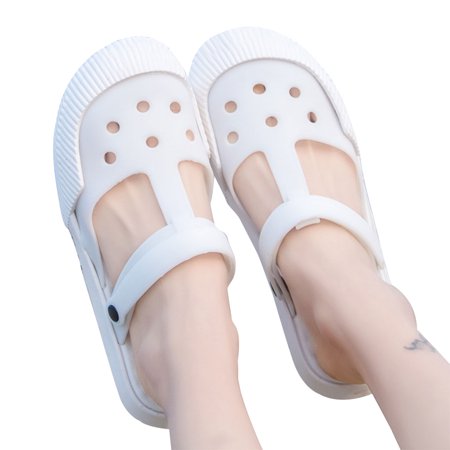 

CHOMOEN New Womens Garden Beach Summer Hospital Nurse Clogs Ladies Flat Sandals Shoes Seaside Beach Hole Shoes