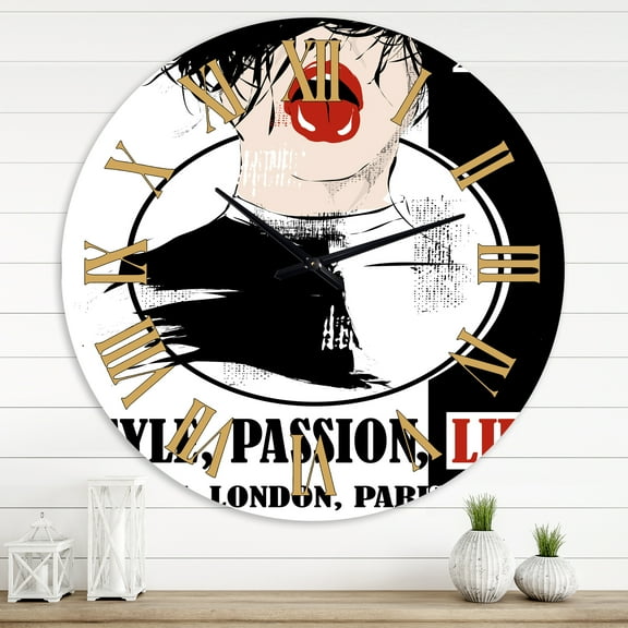 Designart 1 in Vintage Wall Clock