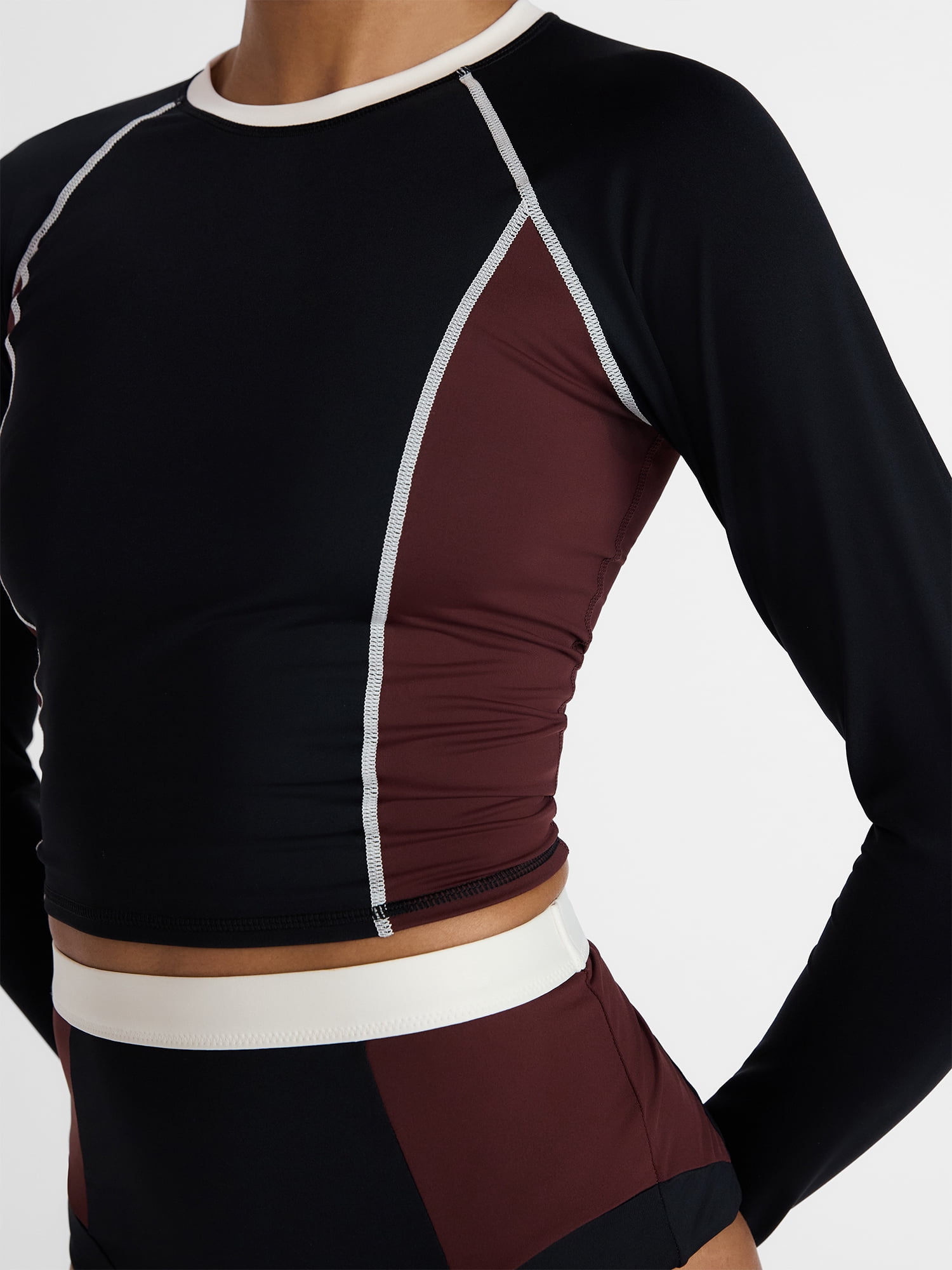 Ozark Trail Women's and Women's Plus Size Rash Guard Swim Top with Long Sleeves, Size XS-3X