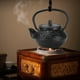 thumbnail image 5 of Uadme Tetera de hierro fundido de 0,3 l,bolsa de tela con diseño de monje,tetera de hojas sueltas,tetera de hierro fundido antigua con filtro extraíble para preparar té,adorno,regalo,colección, 5 of 5