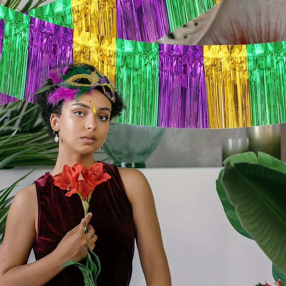 5pcs Green Gold Purple Foil Fringe Garland Metallic Tinsel Streamers Banner Fringe Backdrop Banner for Parade Floats Mardi Gras Birthday Party Homecoming Decoration