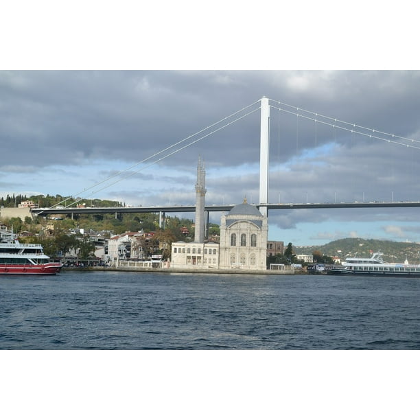 Turkey Istanbul Sea Sea Faisalabad Ortakaƒae A A Aƒa Sa A Y Mosque 20 Inch By 30 Inch Laminated Poster With Bright Colors And Vivid Imagery Fits Perfectly In Many Attractive Frames Walmart Com Walmart Com