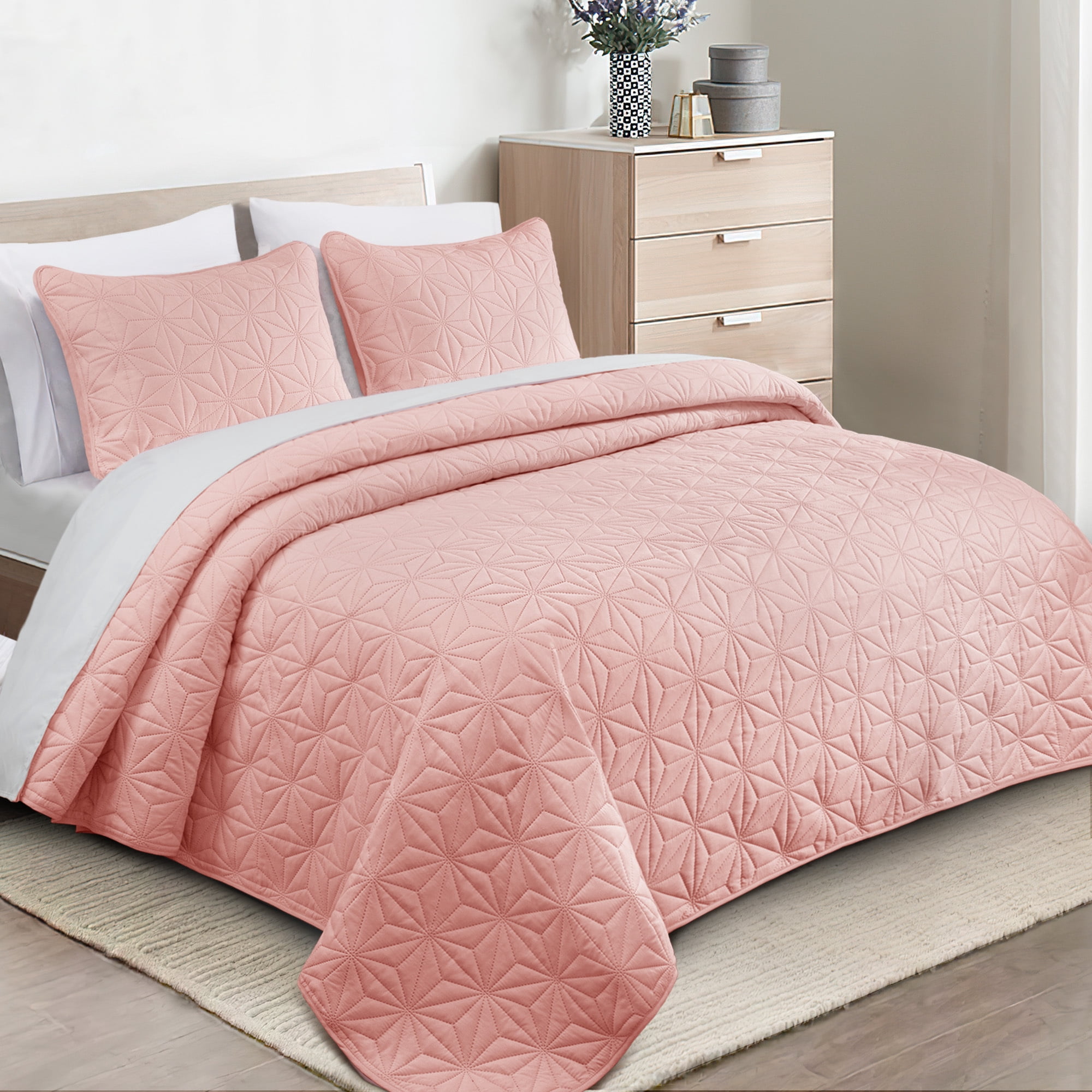 Whale Flotilla Microfiber California King 104"x 112" Quilt Set Lightweight Quilted Bedspreads Coverlets Set with Stars Pattern, Blush Pink