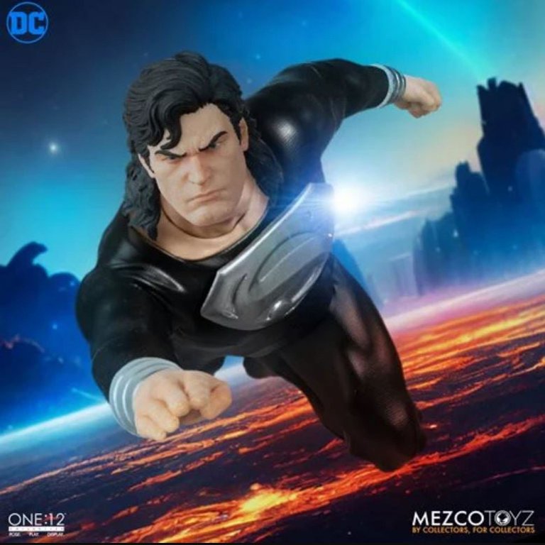 Superman Recovery Suit DC Comics Edition One:12 Collective