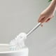 thumbnail image 4 of Cepillo de inodoro moderno y compacto, kit de limpieza de cuenco de baño con cerdas de mango largo, rosa, 4 of 8