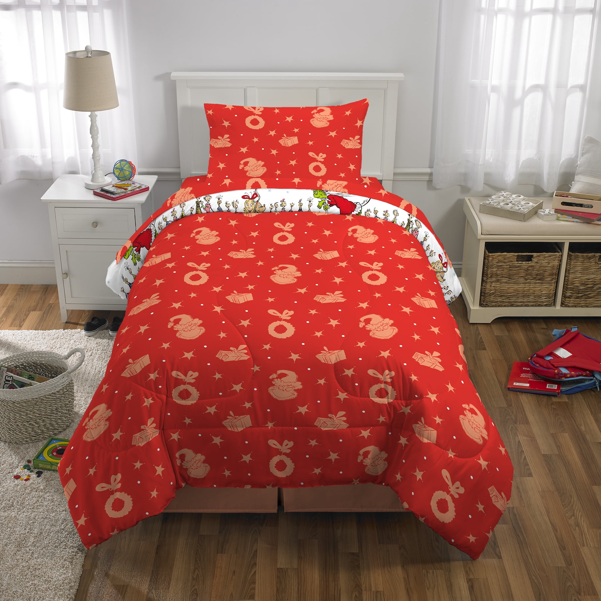 Grinch Kids 5 Piece Reversible Comforter, Bed in a Bag, Twin