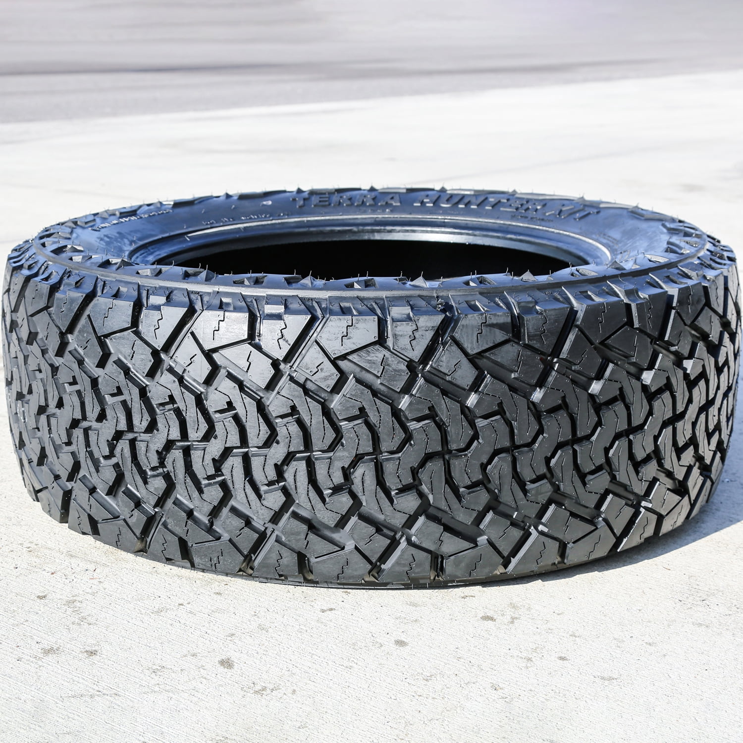 Venom Power Terra Hunter X/T – 37X13.50R20 Tire simolary.com 12 Venom Power Terra Hunter X/T – 37X13.50R20 Tire Simolary simolary.com 12